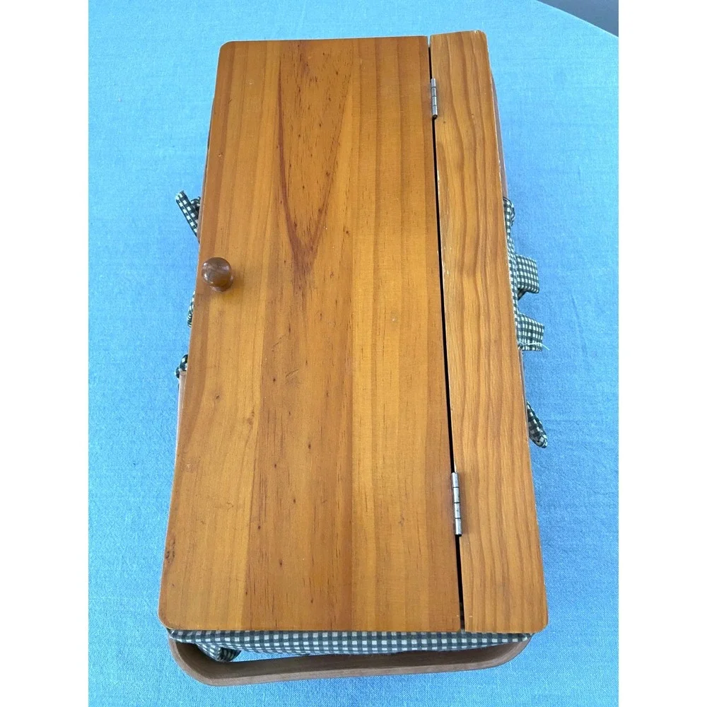 Hinged Type Lid Vintage Wood Wicker Picnic Basket w/Handle Green Plaid Lining
